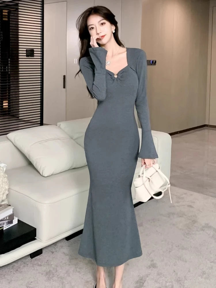 Autumn Winter 2024 Korean Black Square Neck Long Sleeved Dress Women Retro Grey Elegant Office Slim Wrap Hip Fishtail Dress Chic