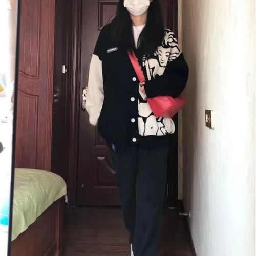 Load image into Gallery viewer, Casual Streetwear Angel Print Contrast Color Cardigan Women Loose Sweater Coat Autumn Harajuku Aesthetic Knitted Jumper
