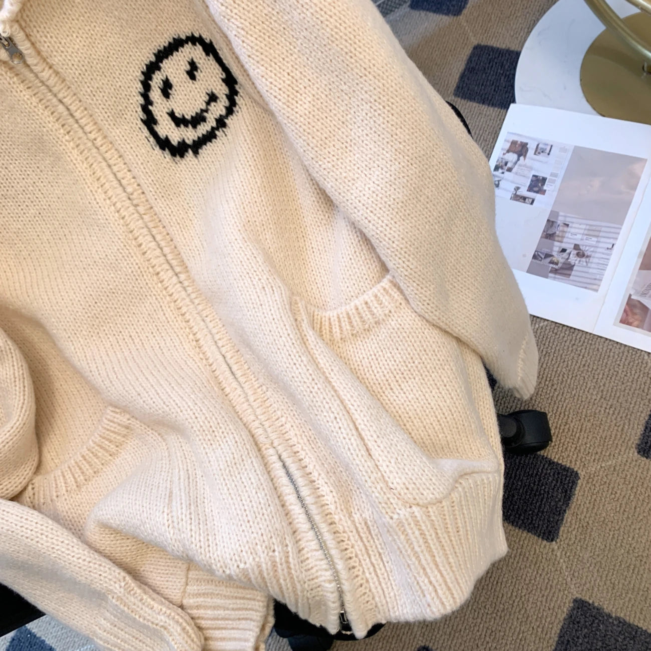 Korean Beige Smiling Face Patchwork Zipper Sweater Women's 2024 Autumn Winter New Long Sleeve Cardigan Knit Tops Fashion Popular