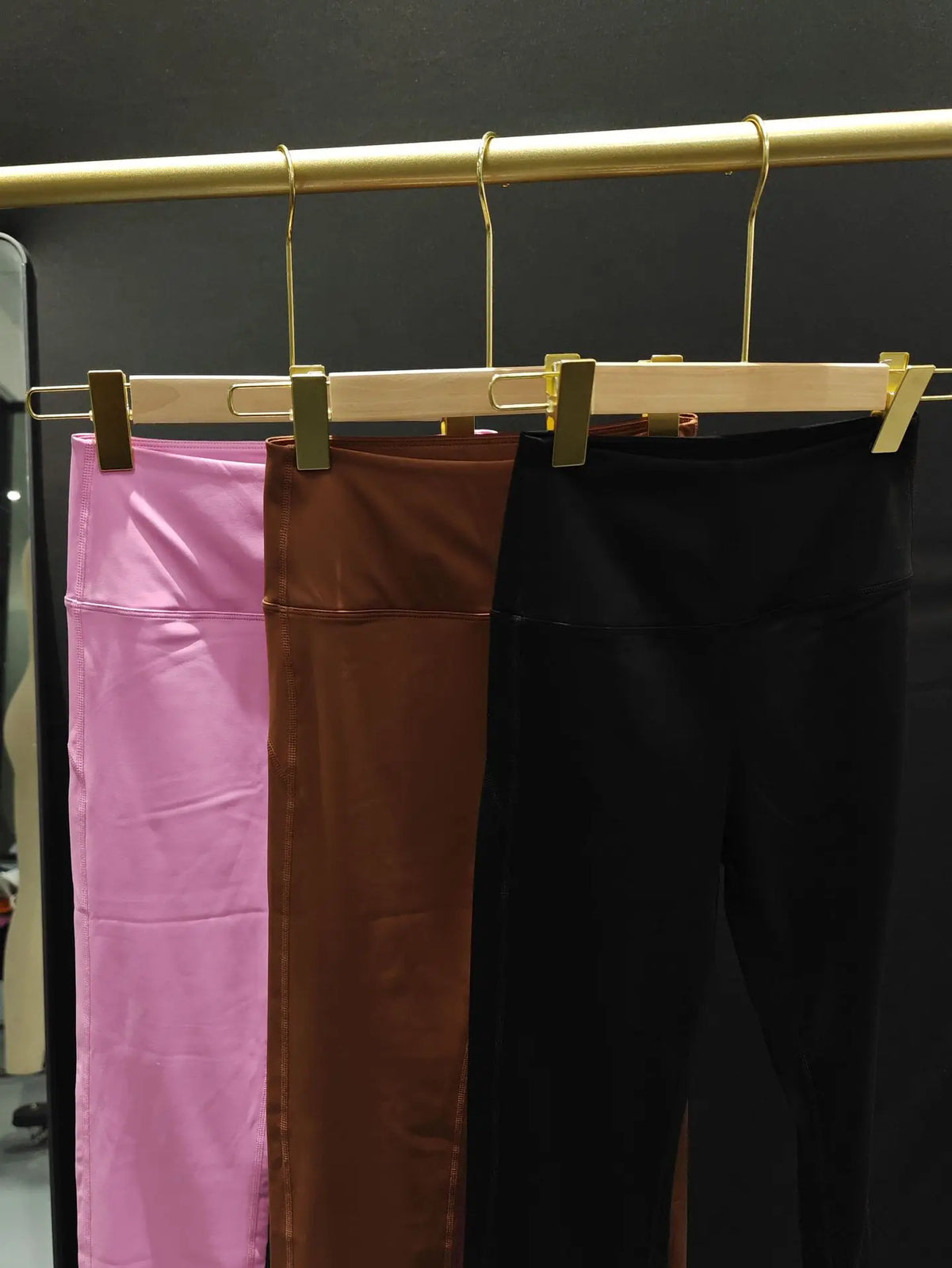 Nude Feeling Yoga Leggings Women Sports Pants Tights Seamless Sport Femme Gym Leggins Workout Fitness Pants