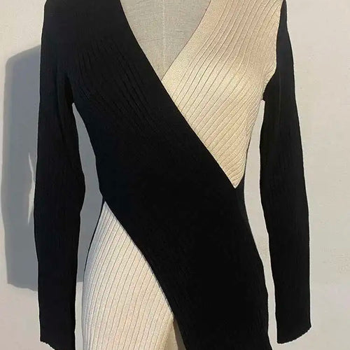 Load image into Gallery viewer, Irregular Color-block Knitting Sweater Fit V-Neck Long Sleeve Women Pullovers New Fashion Tide Autumn Winter 2025 1DE6584
