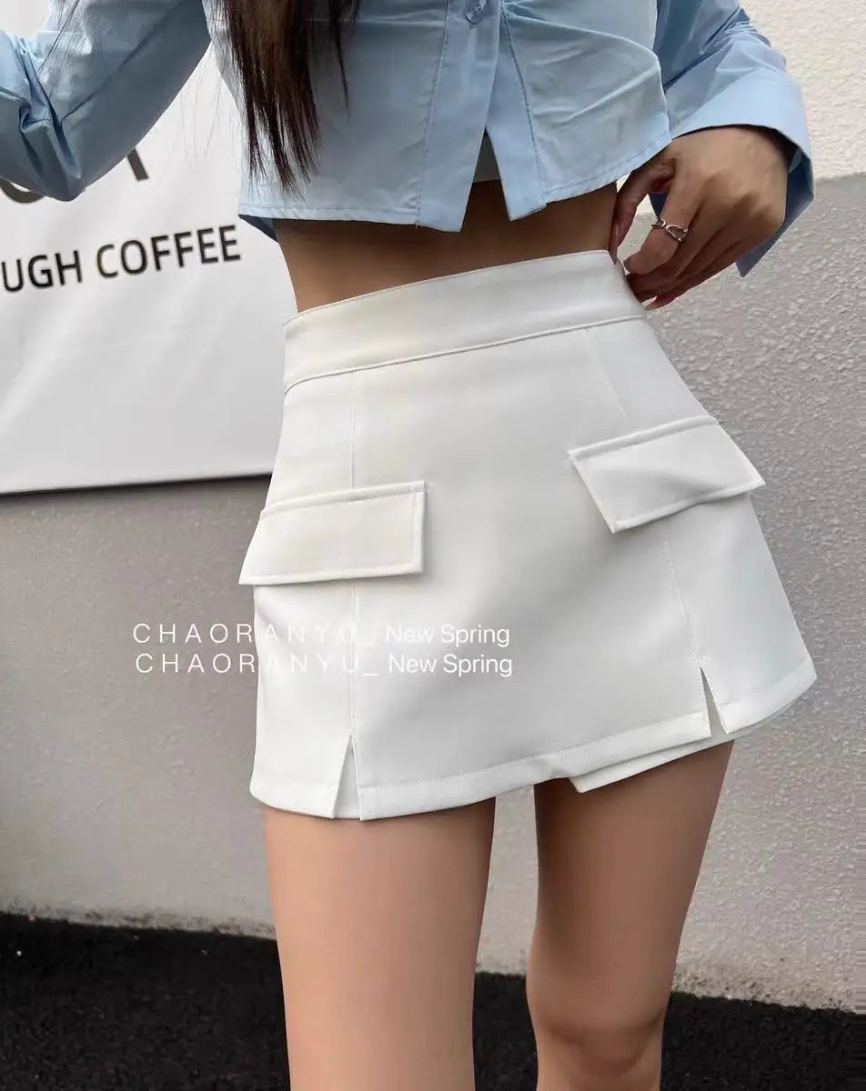 Women Chic Black White High-waist Wrapped Hip Mini Skirt 2024 Spring Summer Streetwear Vacation Brown Bodycon Short Skirt Simple