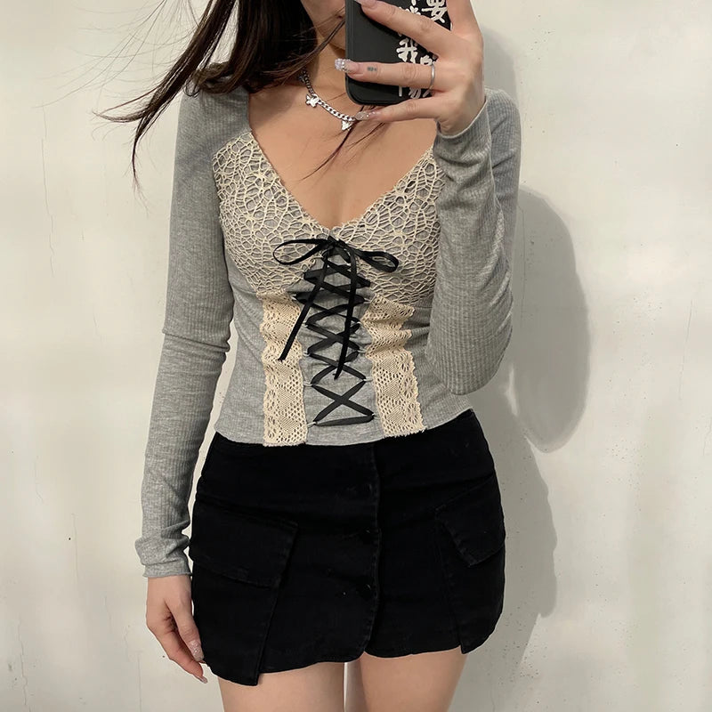 Vintage Chic Spring Autumn Tee Shirts Y2K Aesthetic Lace Spliced Slim Tie Up Cropped T-shirt Long Sleeve Girls Preppy