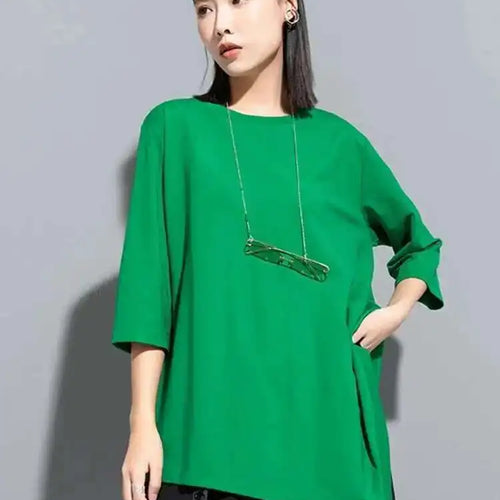 Load image into Gallery viewer, Women Green Irregular Hem Big Size Casual T-shirt New Round Neck Three-quarter Sleeve Fashion Spring Autumn 2025 1DH5949
