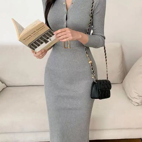 Load image into Gallery viewer, French Women Solid Single Breasted Long Sleeved Midi Dresses Autumn Winter New Temperament Slim Knitted A-line Dress Round Neck
