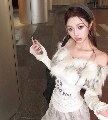 Furry Slash Neck Woman T Shirts Y2k Tops Letter Tunic Tees 2024 Ropa Mujer Fashion Korean Camisetas Off Shoulder Sexy Tshirts