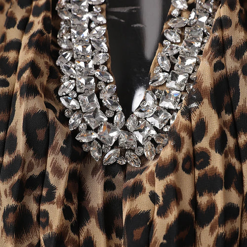 Load image into Gallery viewer, Women Brown Leopard Printed Rhinestones Long Dress New Round Neck Long Sleeve Fashion Tide Spring Autumn 2025 3WM2692
