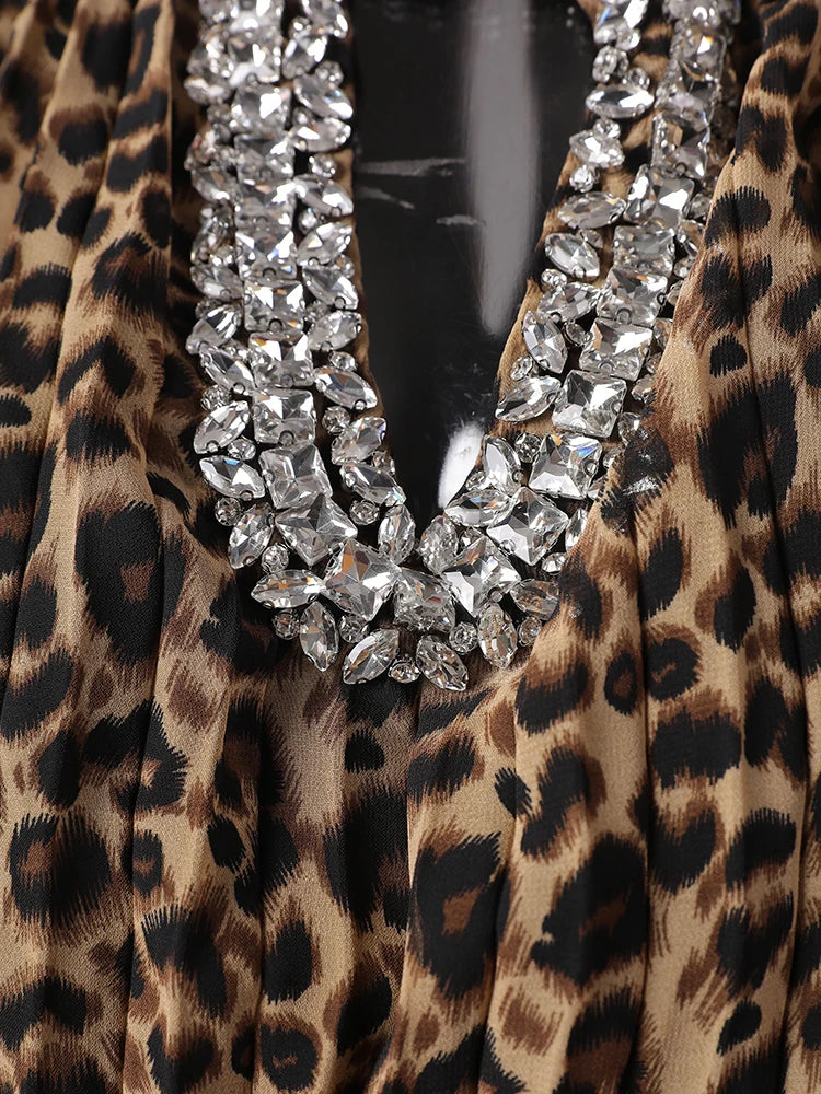 Women Brown Leopard Printed Rhinestones Long Dress New Round Neck Long Sleeve Fashion Tide Spring Autumn 2025 3WM2692