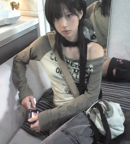 Japanese Y2k Off Shoulder T-shirt Grunge Aesthetics Graffiti Print Long Sleeve Tee Shirt Vintage Harajuku Streetwear 90s