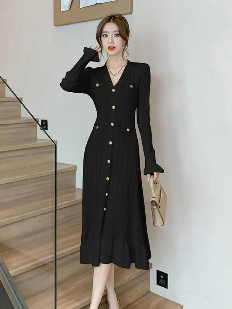 Autumn French Solid V-neck Elegant Ruffles Knit Dress Women Slim Long Sleeve Single Breast Fishtail Dress 2024 New Fashion Trend