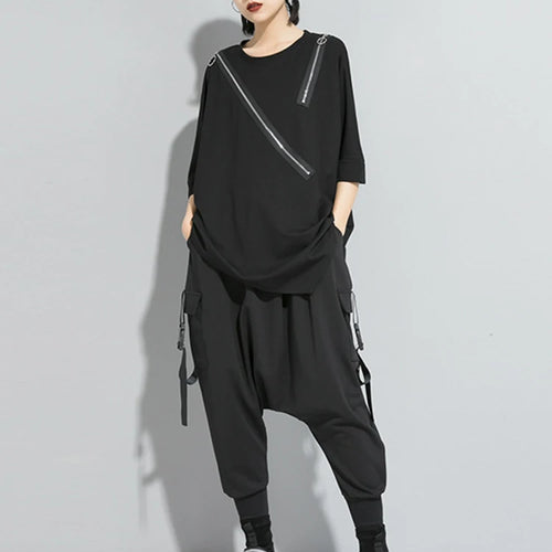 Load image into Gallery viewer, Women Black Asymmetrical Sittch Big Size T-shirt New Round Neck Long Sleeve  Fashion Tide  Spring Autumn 2025 1S185
