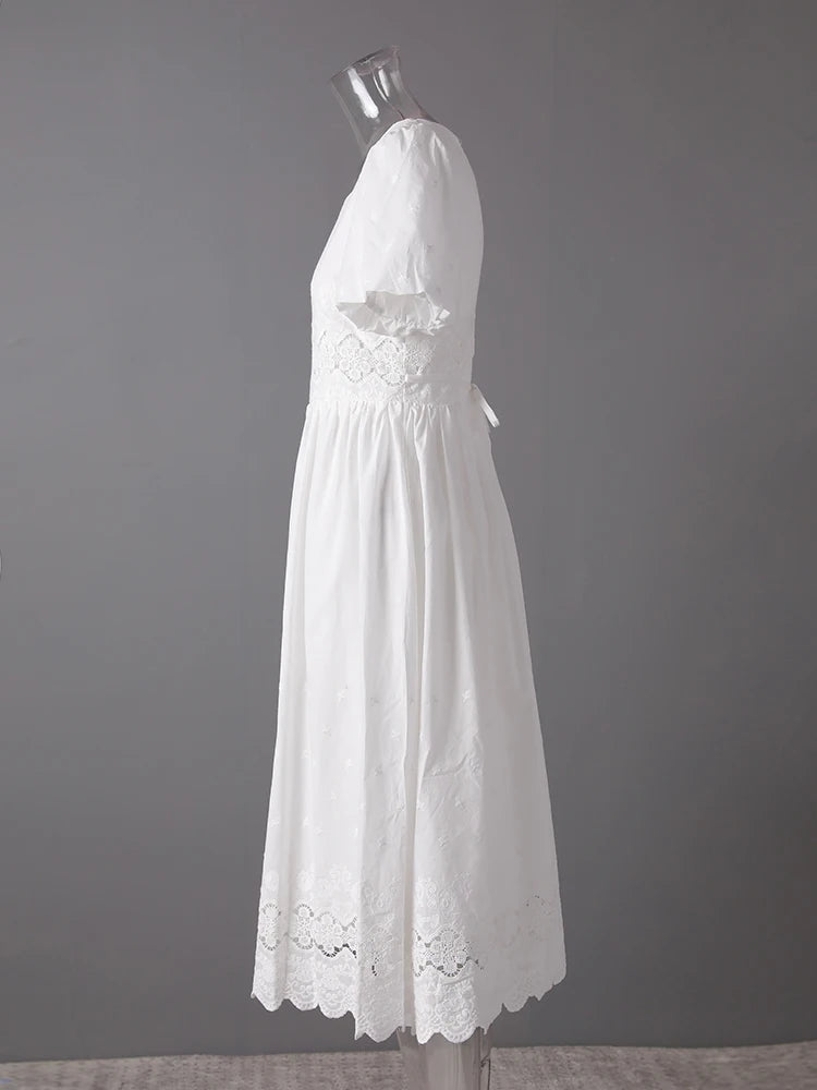 Women White Lace Hollow Out Elegant Slim Dress New Square Collar Short Sleeve Fashion Tide Spring Summer 2025 CPG3161