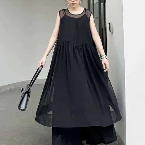 Load image into Gallery viewer, Women Black Mesh Perspective Pleated Big Size Elegant Dress New Round Neck Sleeveless Fashion Spring Summer 2025  1DH5841

