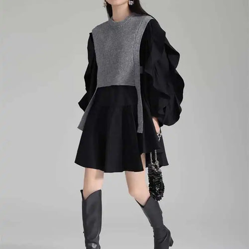 Load image into Gallery viewer, Women Black Knitting Color-block Ruffles Elegant Dress New Round Neck Long Sleeve Fashion Tide Spring Autumn 2025 1DH6758
