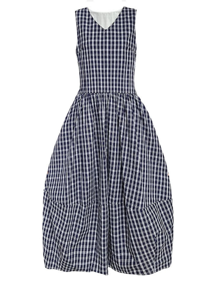 Women Dark Blue Plaid Pocket Vintage Long Elegant Vest Dress New V-Neck Sleeveless Fashion Tide Spring Summer 2025 1DJ0667