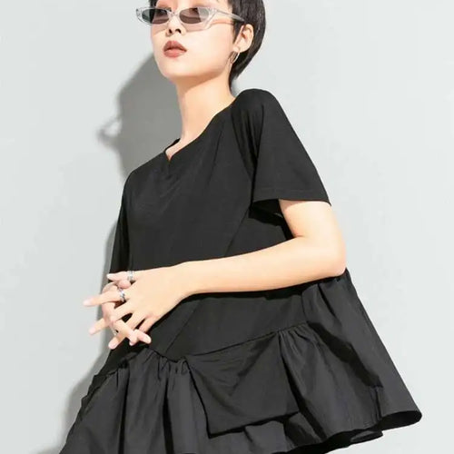 Load image into Gallery viewer, Women Black Hem Ruffles Big Size Casual T-shirt New Round Neck Short Sleeve Fashion Tide Spring Summer 2025 1DE9329
