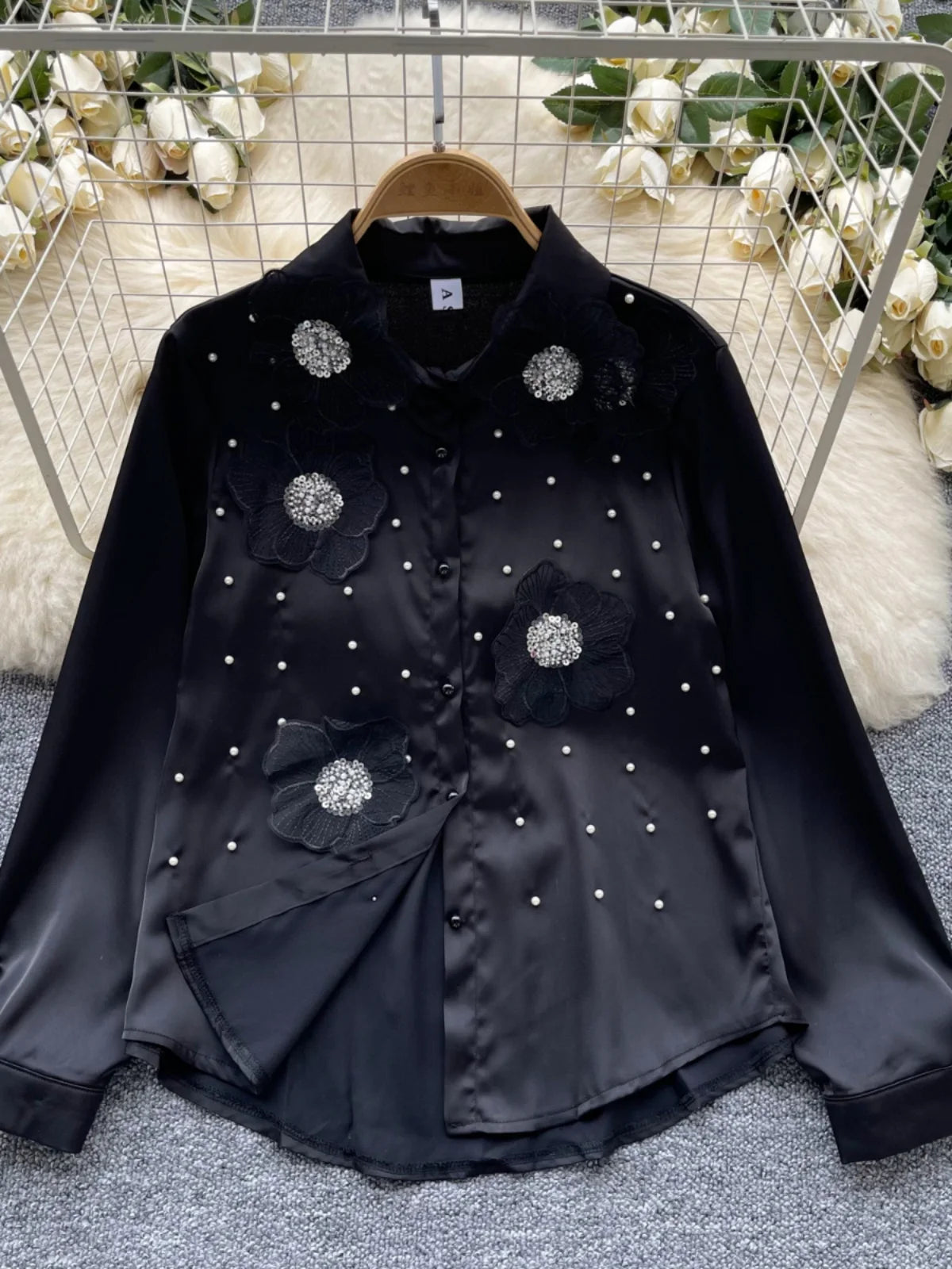 French Retro White Bead Sequin Single Breasted Long Sleeved Women's Shirt Autumn 2024 New Black Embroidered Flower Blouses Tops
