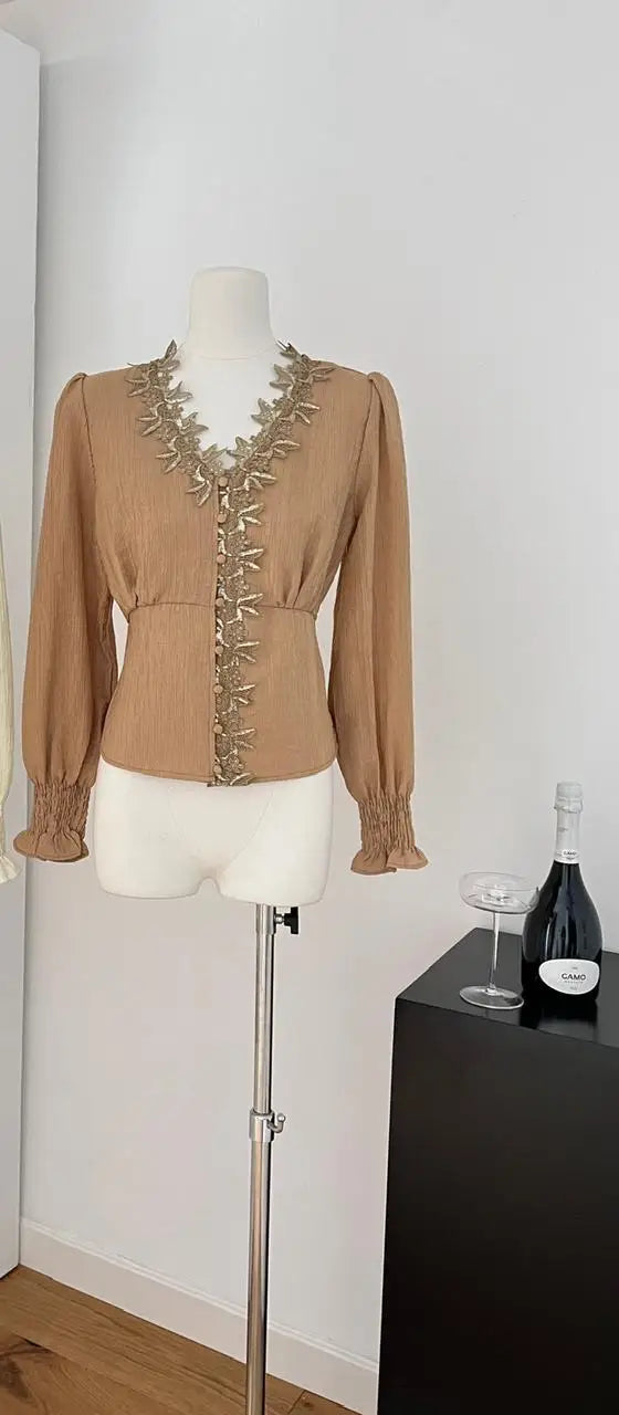 French New Ladies Slim Beige Patchwork Lace Single Breasted Short Blouse Tops Spring Brown Elegant V-neck Long Sleeve Shirt Chic