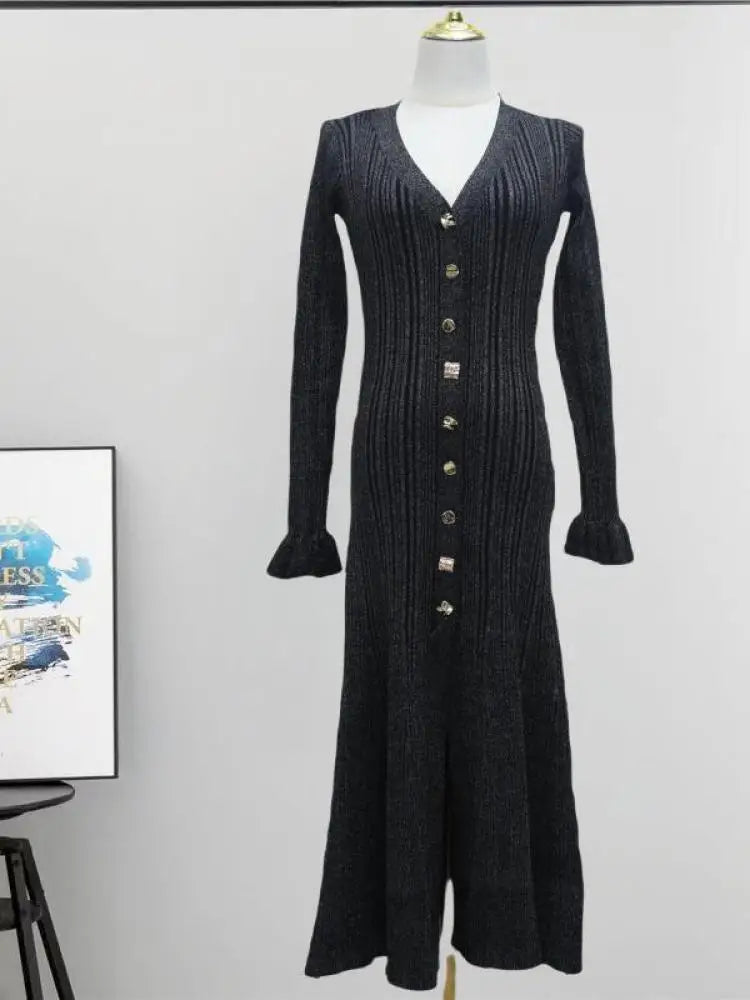 Autumn Winter Black V Neck Single Breasted Knitted Dress For Women French 2024 New Beige Elegant Long Sleeve Fishtail Dress Chic