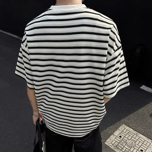 Load image into Gallery viewer, Striped Men's T-shirts New Summer Short Sleeve Loosse Round Neck Fashion Pullover Trendy Men's Top Contrast Color 9W1562
