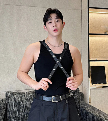 Men's Tank Top Summer Niche Design Silver Buckle Strap Round Neck Pullover Vest Solid Color Male Personality Top 9C5991