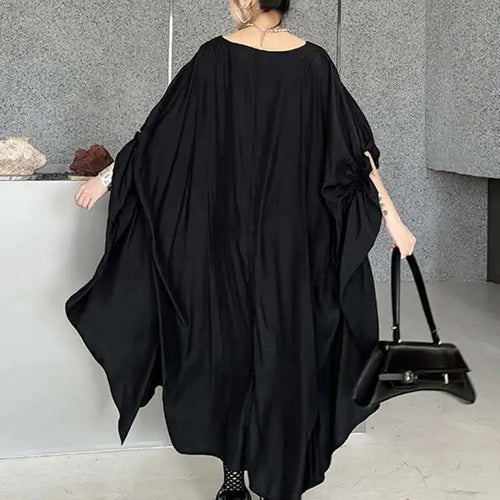 Load image into Gallery viewer, Women Black Pleated Irregular Big Size Long Dress New Round Neck Half Sleeve Fashion Tide Spring Summer 2025 1DH6284
