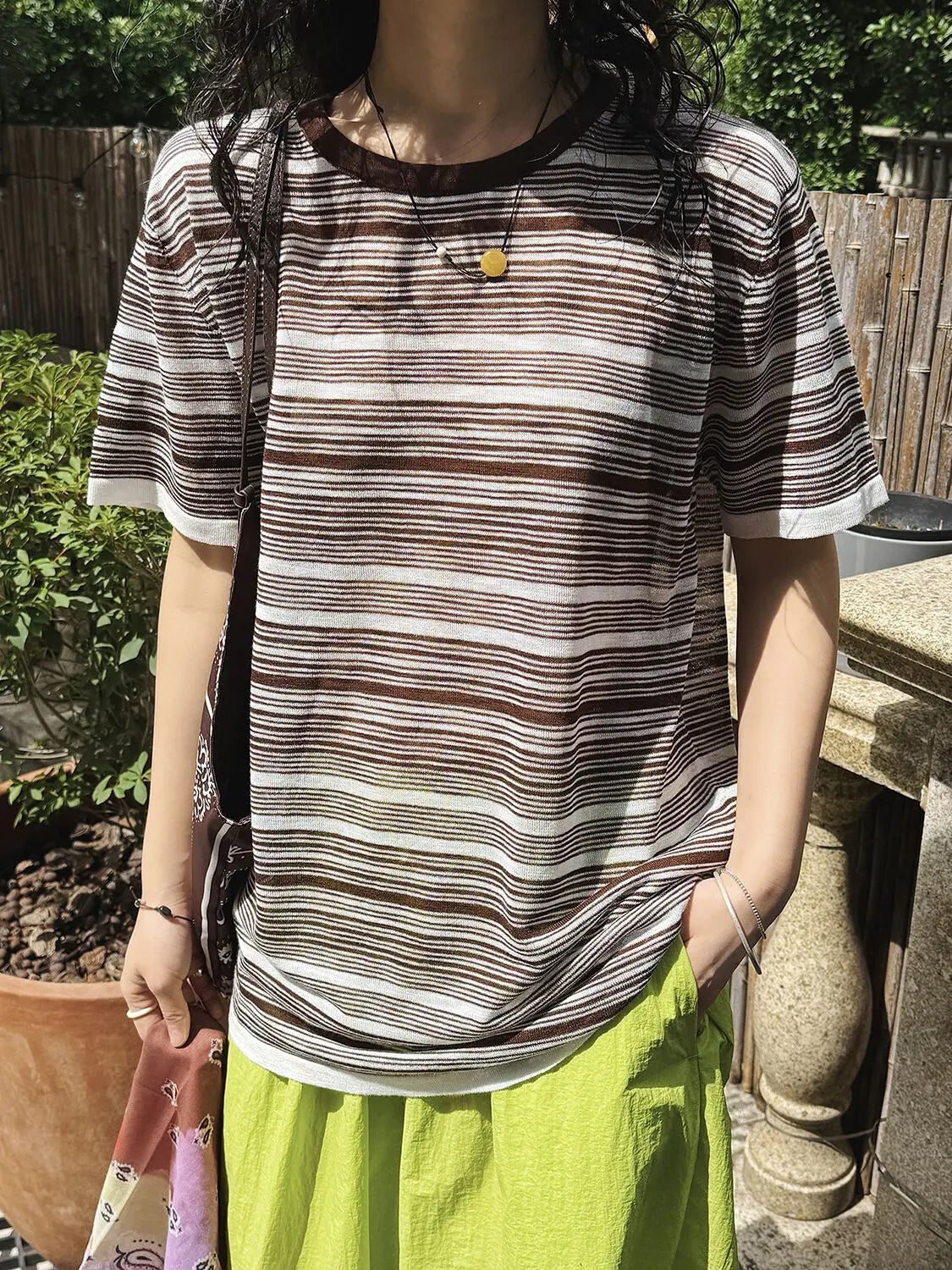 Women Black Coffee Striped Thin Knitting T-shirt New Round Neck Short Sleeve Fashion Tide Spring Summer 2025 1DJ1529