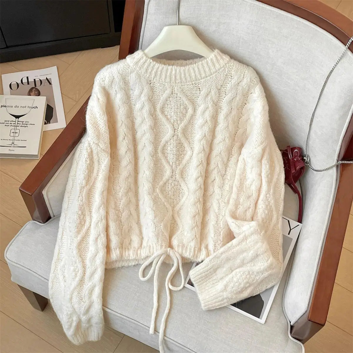 French Fashion Autumn Winter Beige Yellow Elegant Drawstring Lace-up Short Sweater Women's 2024 New Grey Long Sleeved Knit Tops