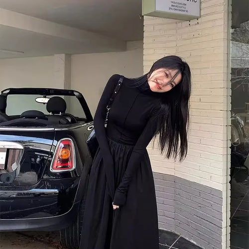 Load image into Gallery viewer, Women's New French Vintage Black Slim Temperament High-grade Temperament Knit Dress Autumn Winter Elegant Party Long Dress Trend
