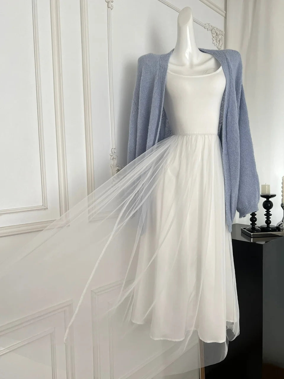 Vintage Autumn 2024 White Mesh Elegant Round Neck Pleated A-line Dress Women High Waist Long Sleeve Backless Dress Casual Simple