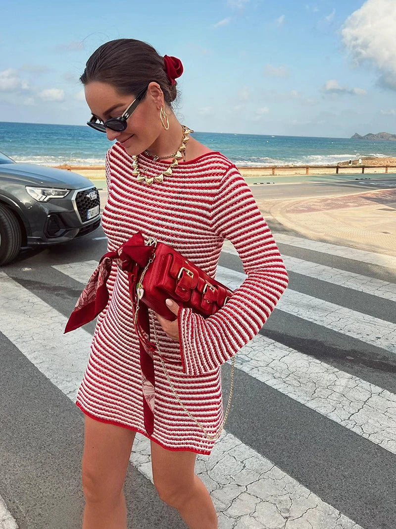 Striped Knit Mini Dress For Women Autumn Winter New O Neck Long Sleeve Contrast Color High Waist Beach Sexy Dress New