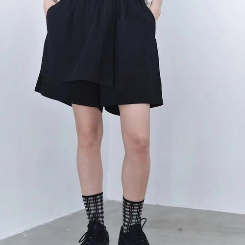 Load image into Gallery viewer, Women Brown Irregular Spliced Casual Wide Leg Shorts New High Waist Trousers Fashion Tide Spring Summer 2025 1DJ1433
