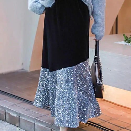 Load image into Gallery viewer, Autumn Winter French Vintage Sequin Patchwork Velvet Fishtail Long Skirts Women's 2024 Elegant High Waist Festival Skirt Street
