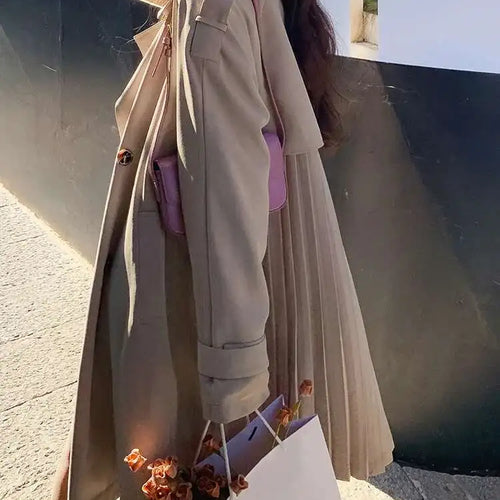 Load image into Gallery viewer, Women Khaki Back Pleated Big Size Elegant Trench New Lapel Long Sleeve Windbreaker Fashion Tide Spring Autumn 2025 1DH9716

