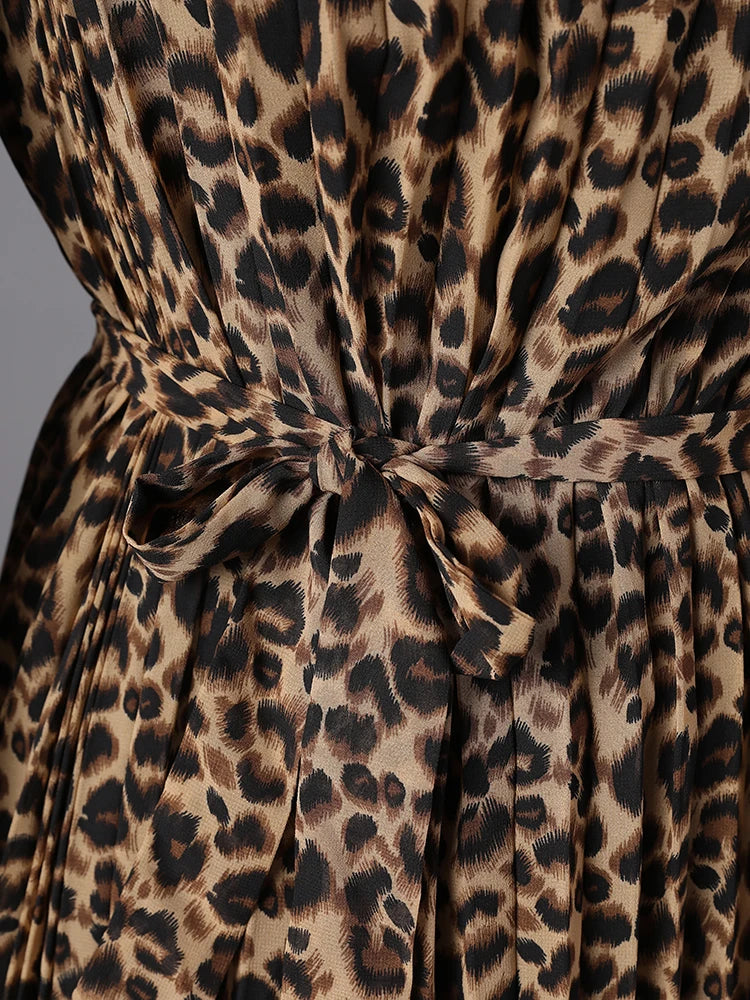 Women Brown Leopard Printed Rhinestones Long Dress New Round Neck Long Sleeve Fashion Tide Spring Autumn 2025 3WM2692