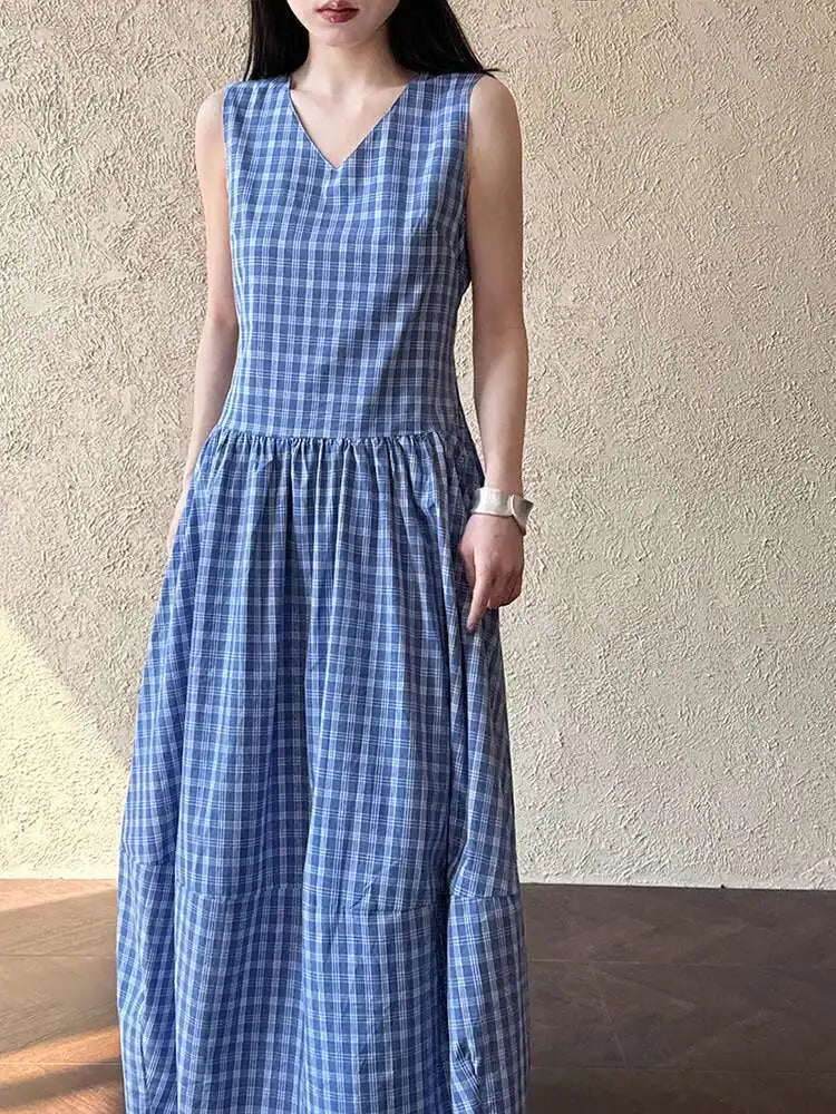 Women Dark Blue Plaid Pocket Vintage Long Elegant Vest Dress New V-Neck Sleeveless Fashion Tide Spring Summer 2025 1DJ0667