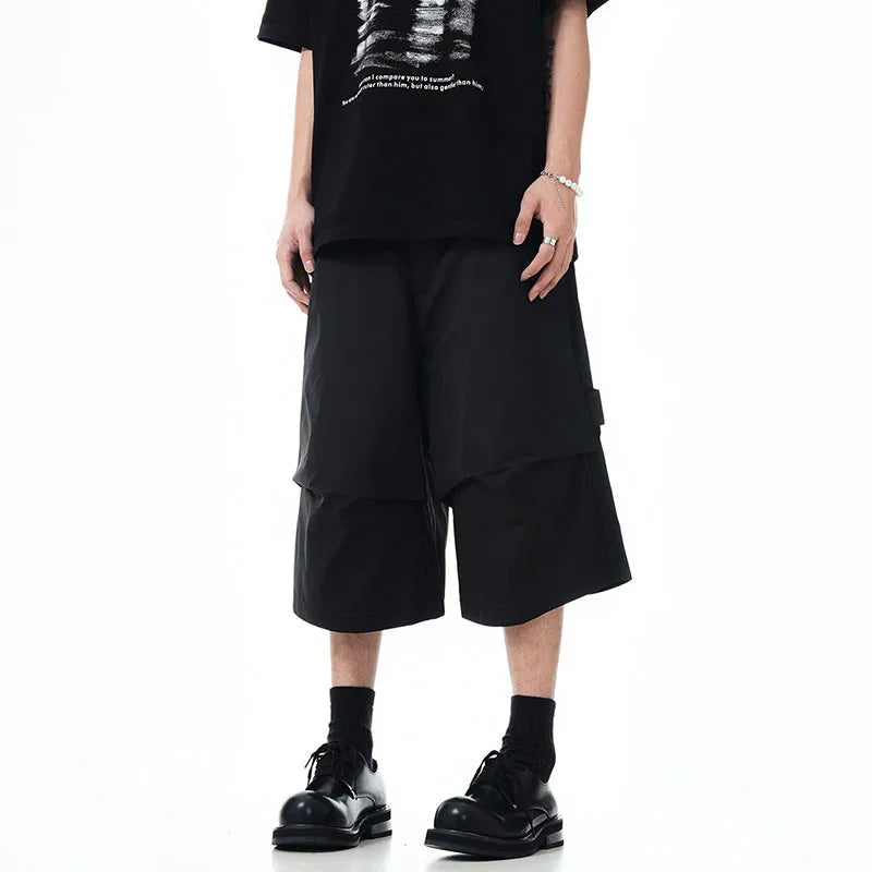 Men's Cargo Shorts New American Silhouette Curved Knife Design Solid Color Trendy Pleated Stylish Male Simple Pants 9W1712