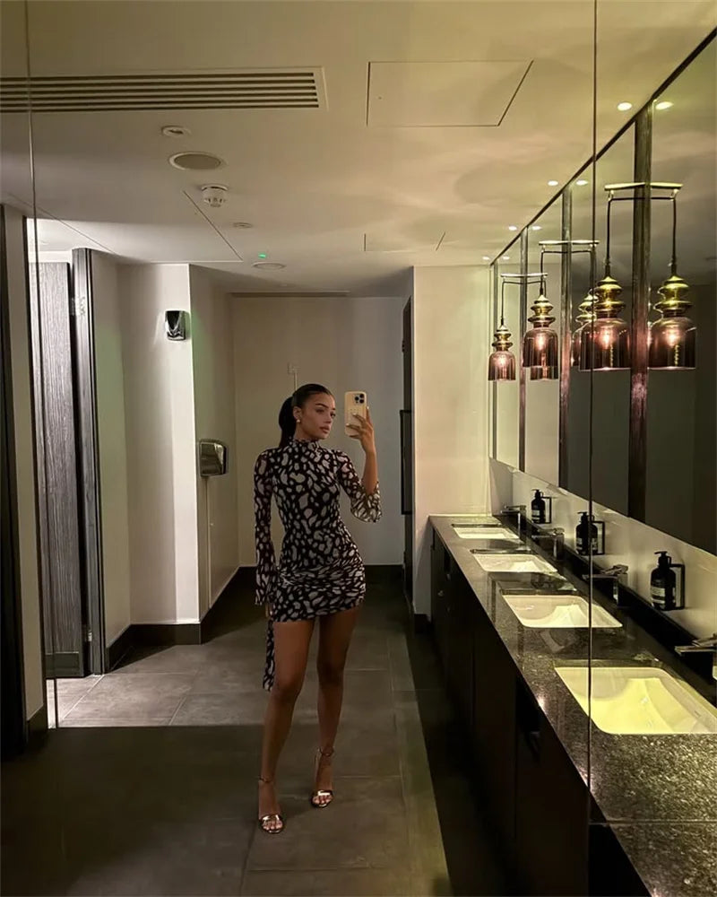 Summer Mesh Beach Sexy Mini Dress Women Robe Fashion Long Sleeve Draped Ruched Slim Print Vacation Club Dress Elegant