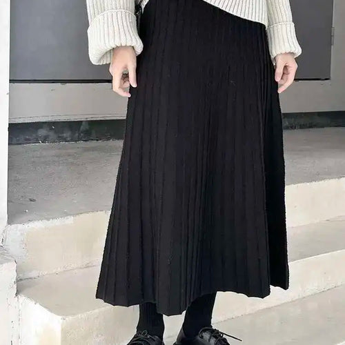 Load image into Gallery viewer, High Elastic Waist Black Pleated Knitting Sweater A-line Half-body Skirt Women Fashion Tide New Autumn Winter 2025 1DH9208
