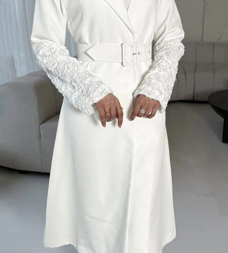 Solid Spliced Belt Minimalist Trench for Women Lapel Long Sleeves Patchwork Flocking Trench Female Fashion Clothing