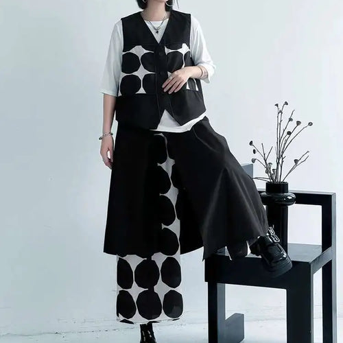 Load image into Gallery viewer, Big Size Black Dot Vest Wide Leg Pants Two Piece Suit New V-Neck Sleeveless Women Fashion Tide Spring Autumn 2025 1DJ1039
