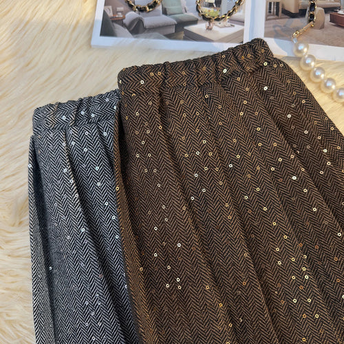 Load image into Gallery viewer, French Vintage Women Brown Sequin Elegant High Waist Versatile Short Skirt 2024 Autumn Winter Grey Pleated Half Mini Skirt Trend
