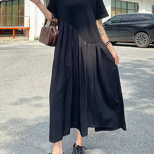Load image into Gallery viewer, Women Black Irregular Pleated Big Size Midi Dress New Round Neck Short Sleeve Fashion Tide Spring Summer 2025 1DJ0851
