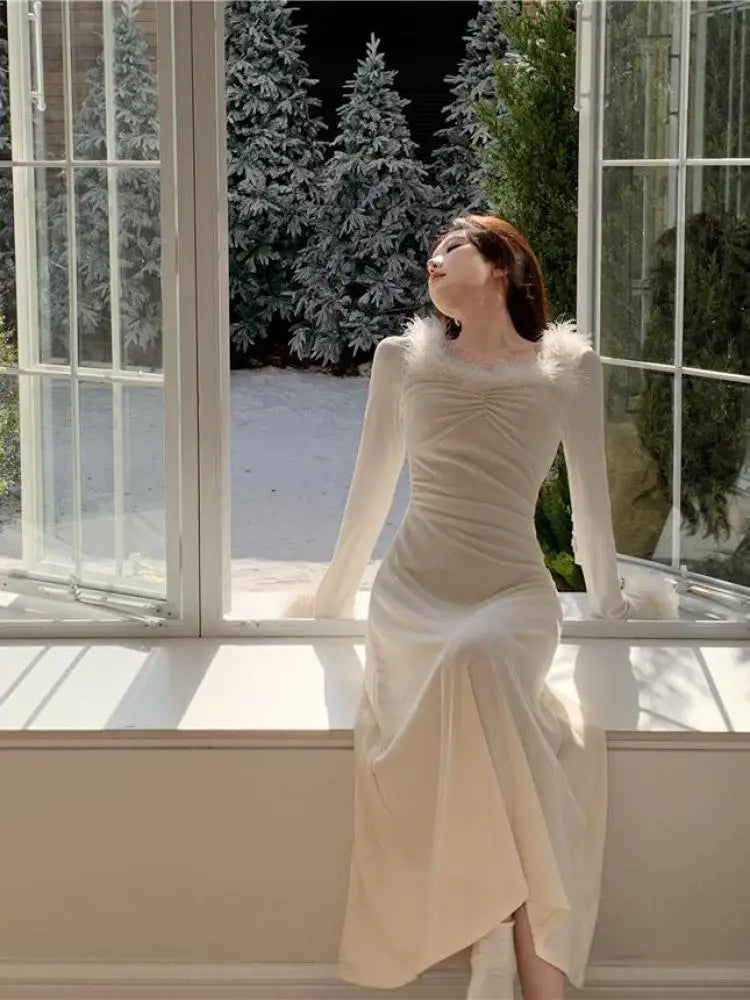 Vintage 2024 Autumn Winter White Elegant Party Dress Korean Fashion Woman Long Sleeve Hairy Square Neck Pleated Dress Slim Trend