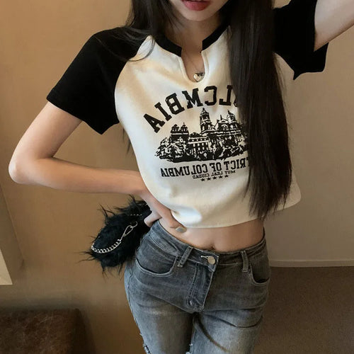 Load image into Gallery viewer, Vintage Printed T-Shirts Women Slim V-Neck Crop Top Y2k Aesthetic Short Sleeve Streetwear Grunge Tee Korean Version Pullovers
