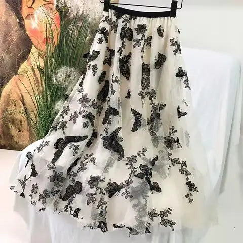 Load image into Gallery viewer, Elastic High Waist Skirt Ladies Summer Vintage Jacquard Butterfly Tulle Skirts Womens Fashion Embroidery Mesh Midi Skirt Women
