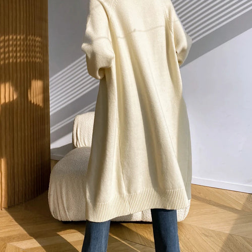 Load image into Gallery viewer, Khaki Horn Button Big Size Knitting Cardigan Sweater V-Neck Long Sleeve Women New Fashion Tide Spring Autumn 2025 1DH6439
