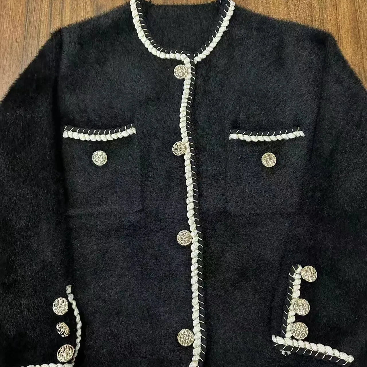 Autumn Winter Black Patchwork Temperament Long Sleeve Mink Sweater Women Fashion Single Breasted Short Knitting Tops New Popular