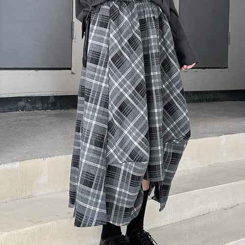Load image into Gallery viewer, High Elastic Waist Black Plaid Irregular Design A-line Half-body Skirt Women Fashion Tide New Spring Autumn 2025 1DH9207
