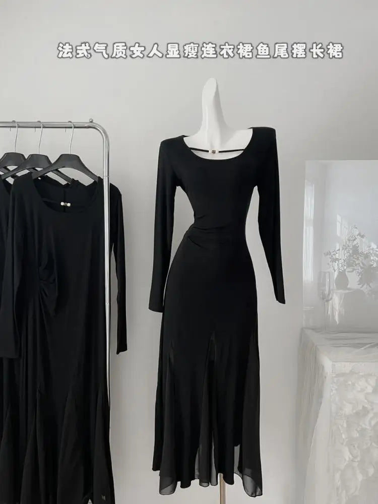 French Vintage Women's Black Mesh Elegant Long Sleeve Pleated Fishtail Dress Autumn Round Neck Temperament Party Evening Dresses